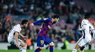 在球場和生 在球場和生