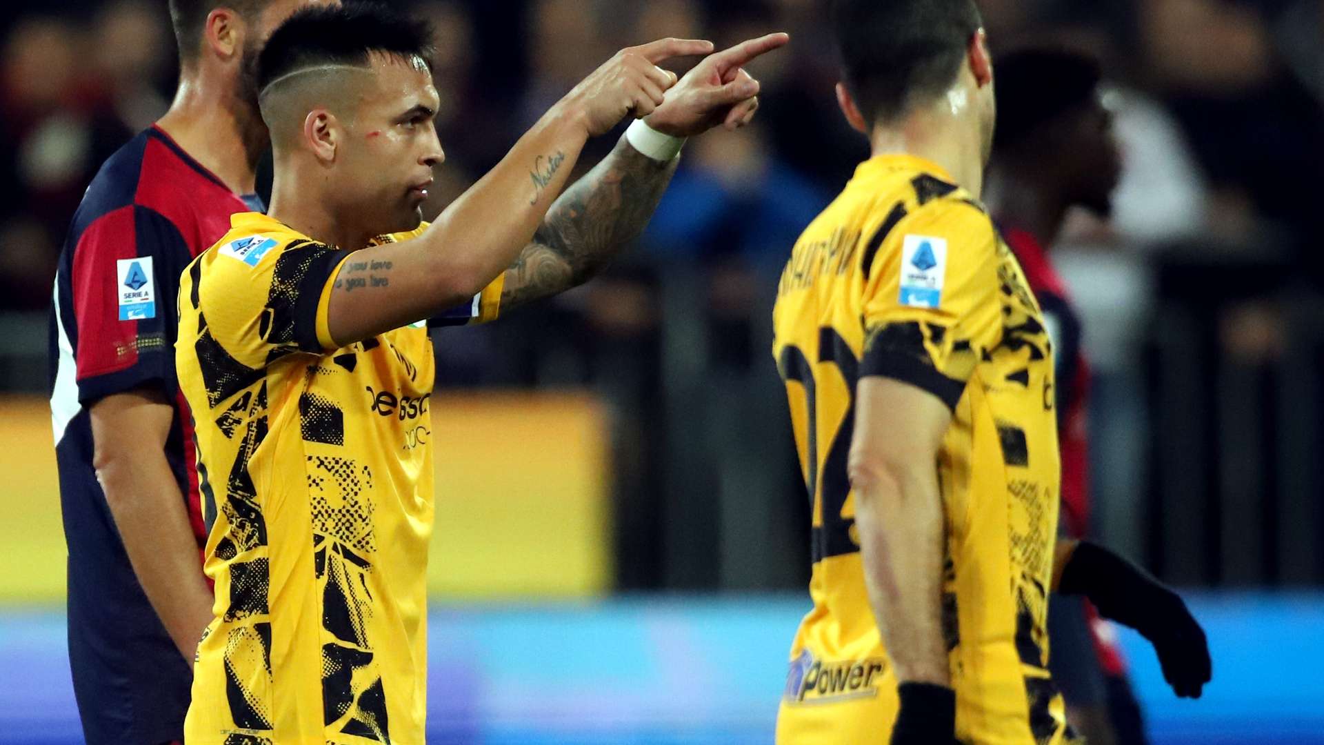 傑出表現無 傑出表現無